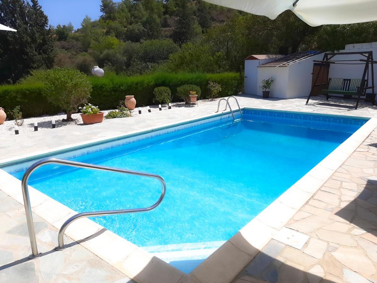 Kellaki Cottage - 2 Bedroom With Pool, Sleeps 6 Exterior photo