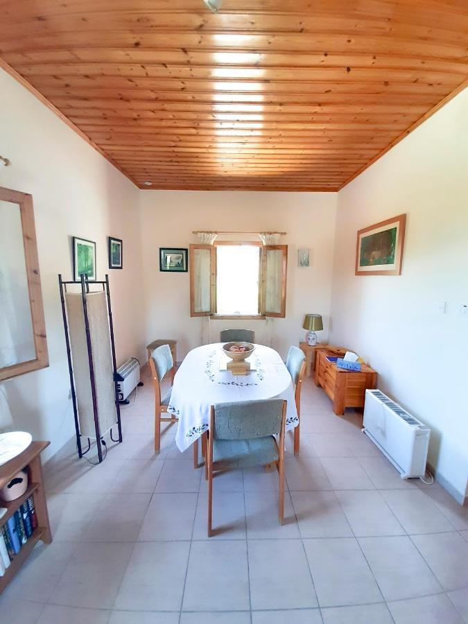 Kellaki Cottage - 2 Bedroom With Pool, Sleeps 6 Exterior photo